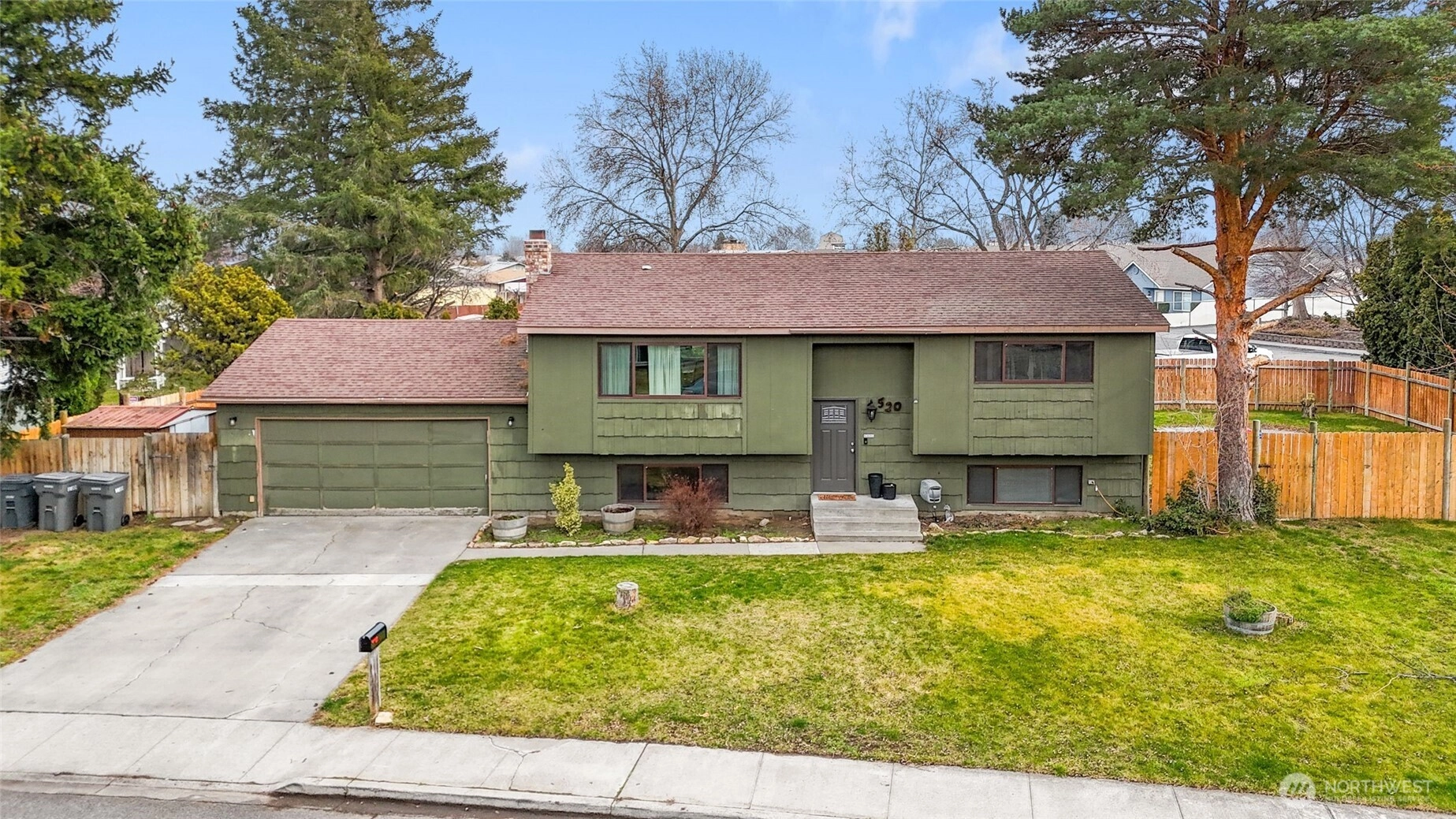 520 N Conway Pl Unit  Kennewick WA 99336
