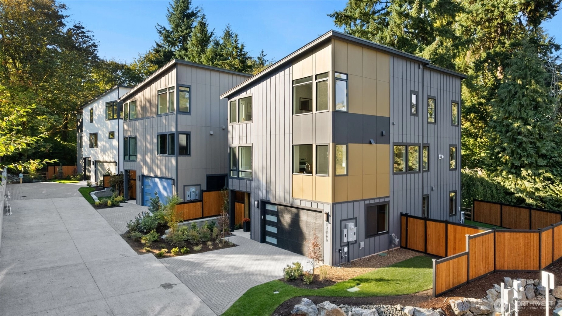 13068 SE 19th Ct Unit  Bellevue WA 98005