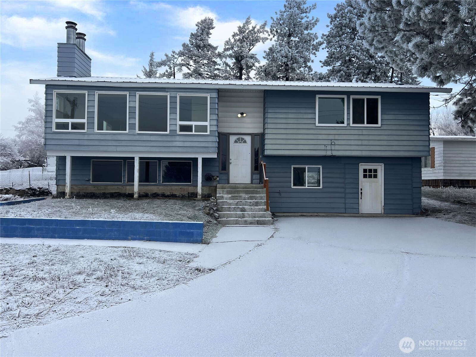 416 W Ash St Waterville WA 98858