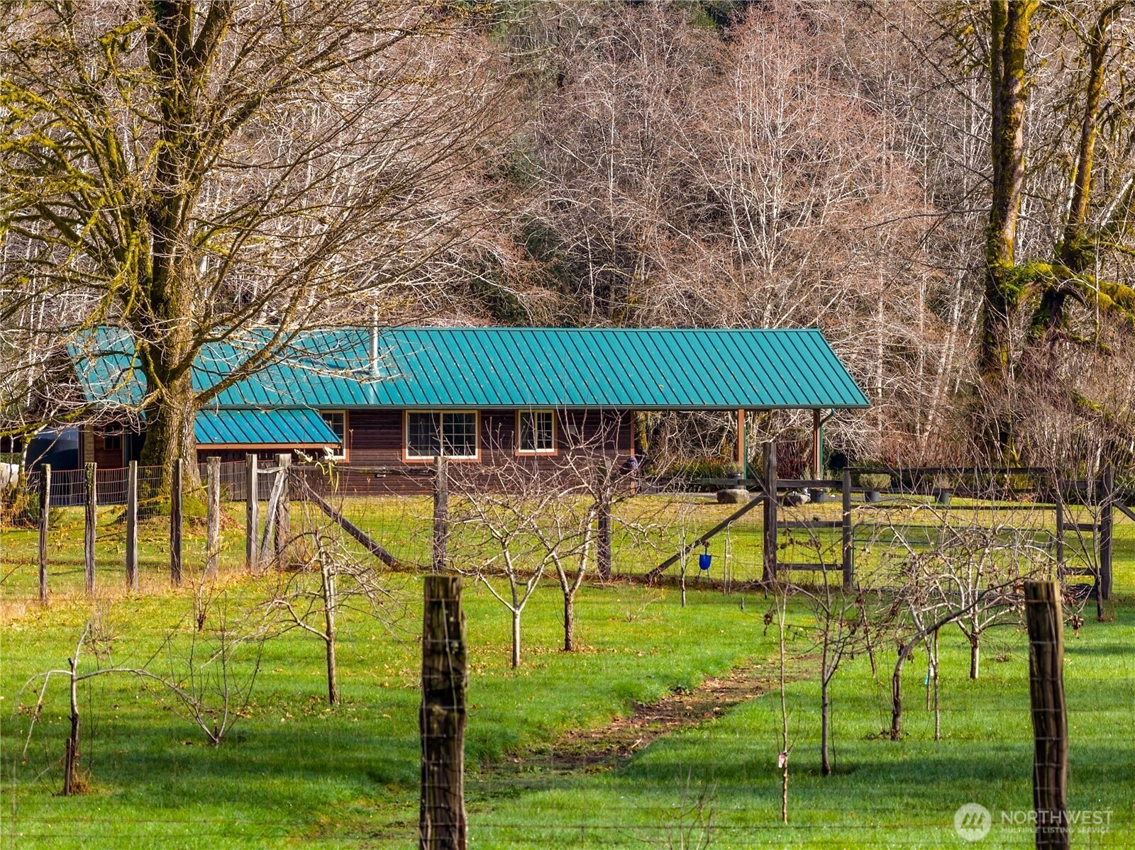 2298 Undie Rd Forks WA 98331