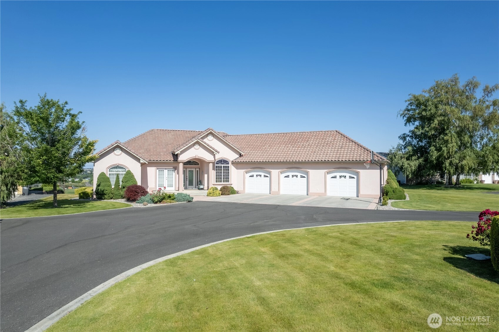 4560 Bluff Dr NE Unit  Moses Lake WA 98837