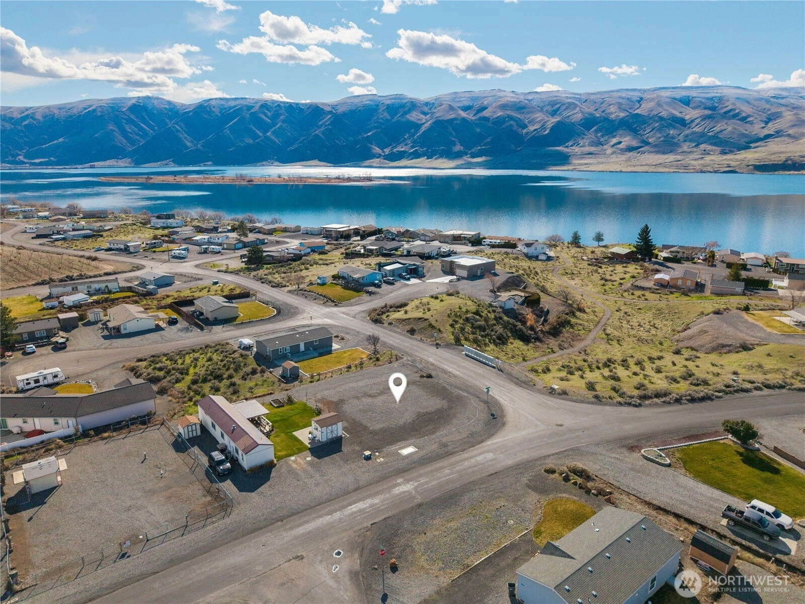 602 Edgewater Way SW Unit  Mattawa WA 99349
