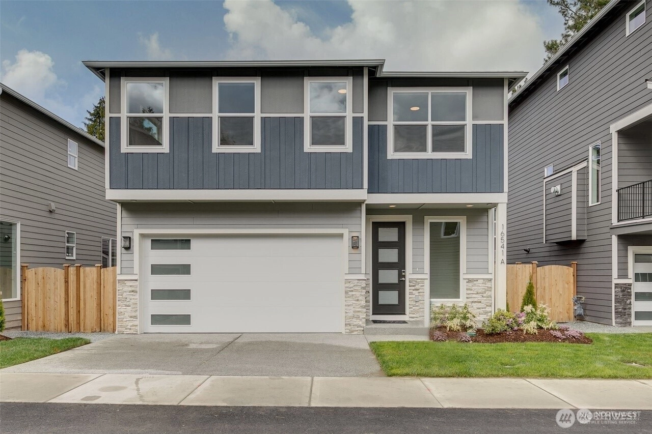 16541 8th Ave NE Unit B Shoreline WA 98155