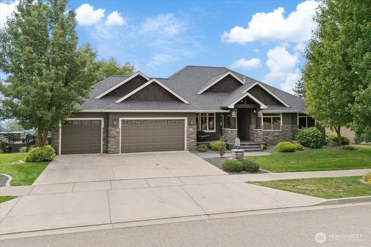 10321 N Navaho Dr Spokane WA 99208