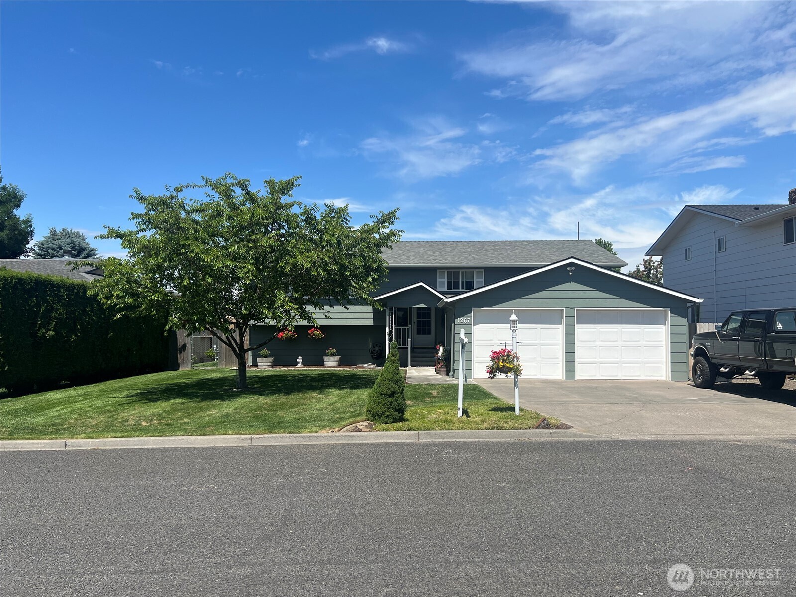 1267 SE Constitution Dr Unit  College Place WA 99324