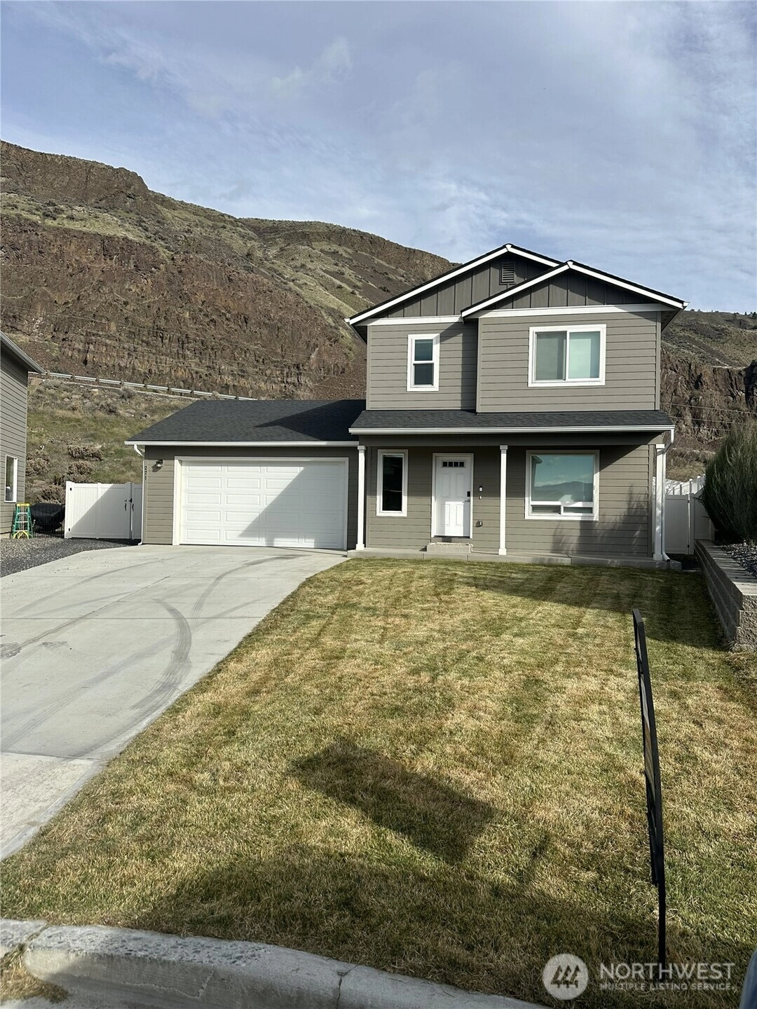 271 George Loop Rock Island WA 98850