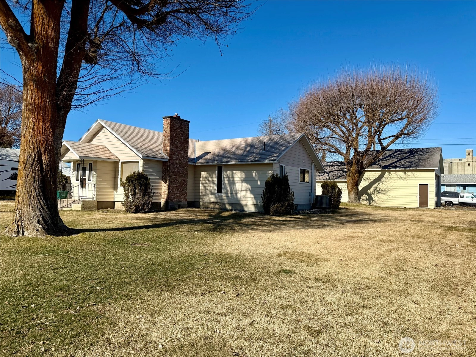 715 SE Pope Ave Wilbur WA 99185