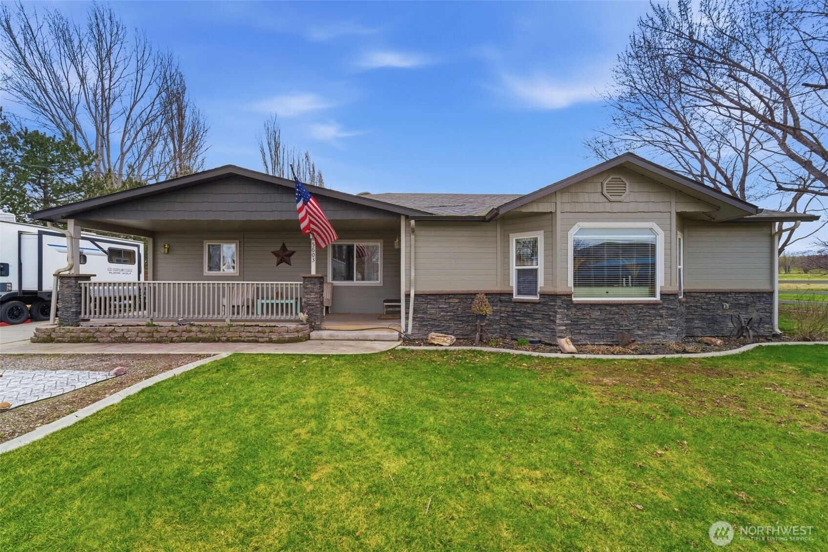 5603 E Hamilton Rd Benton City WA 99320