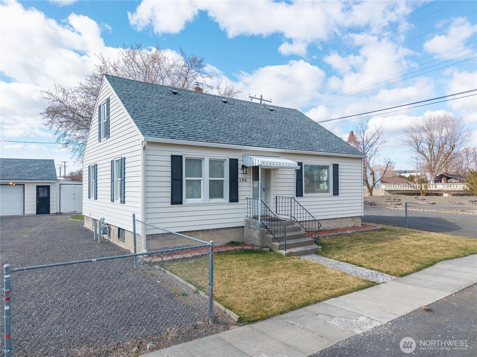 106 S 2nd St Unit  Odessa WA 99159