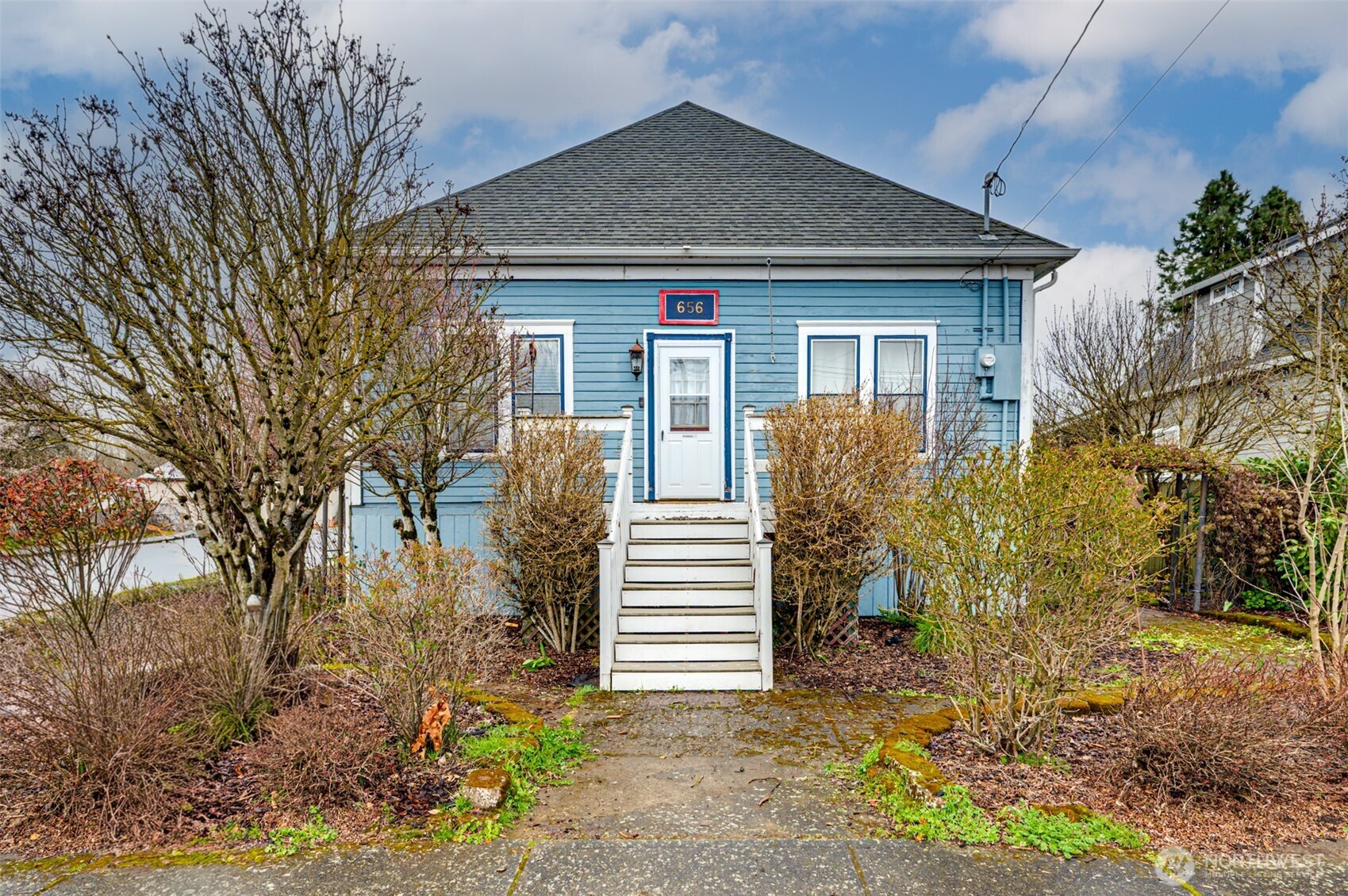 656 Davidson Ave Woodland WA 98674