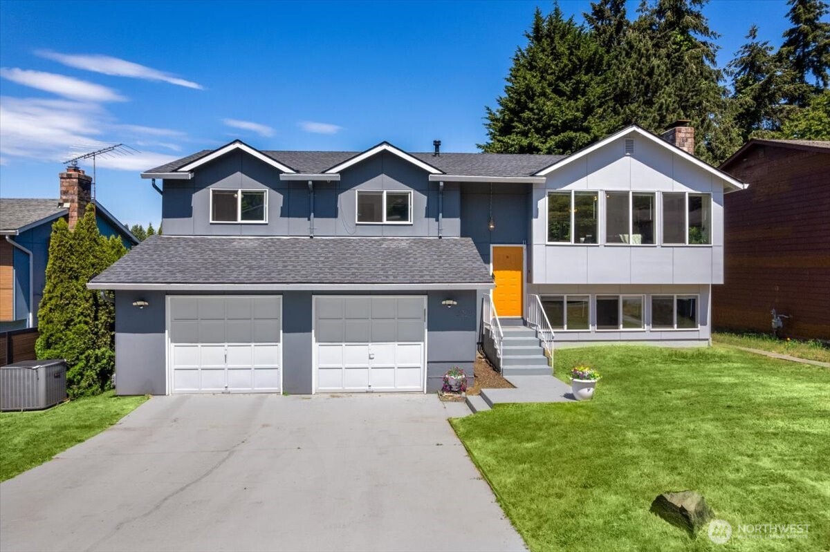 2802 Ne 23rd Pl Renton WA 98056