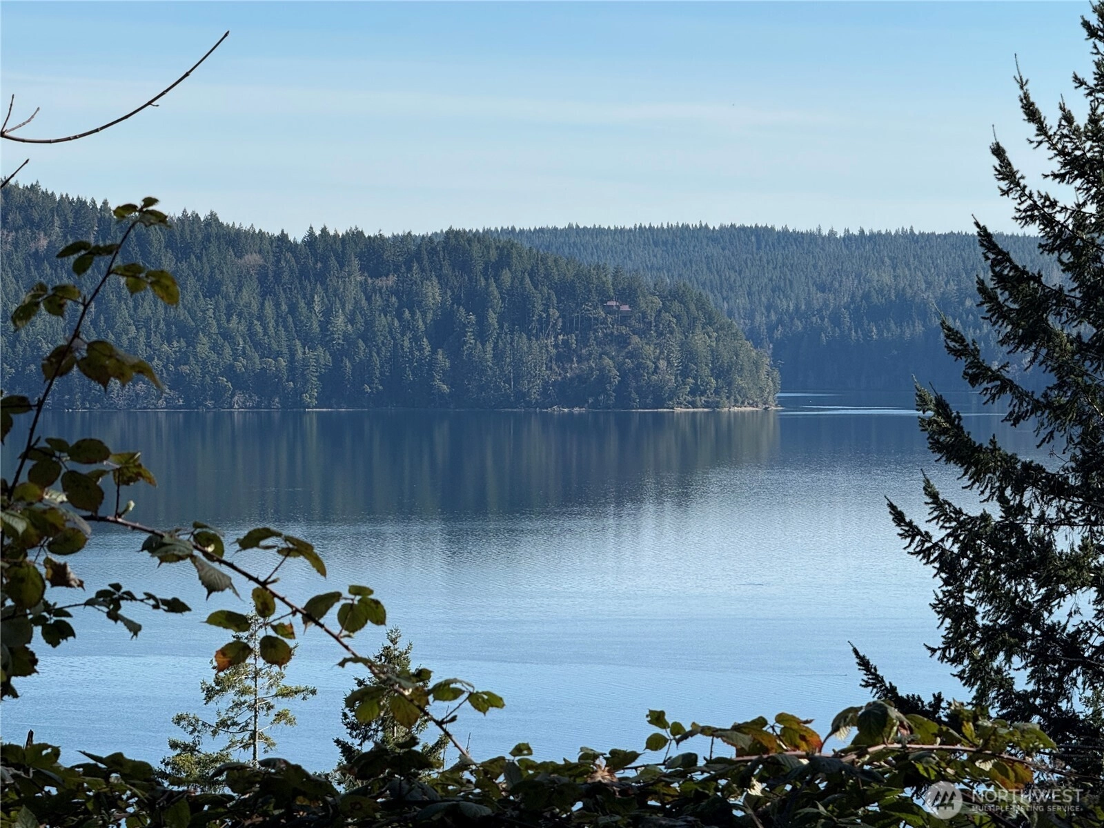 61 Devereaux Dr Unit  Lilliwaup WA 98555