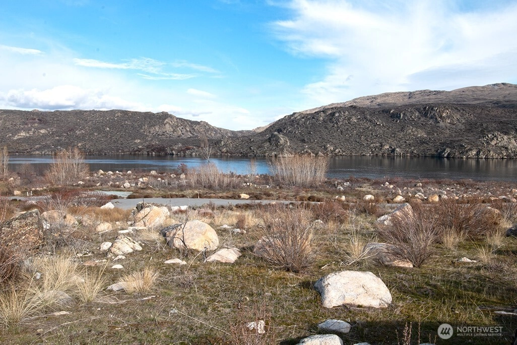 0 NNA Lot 4 Lazy Lightning Long Plat Pateros WA 98846