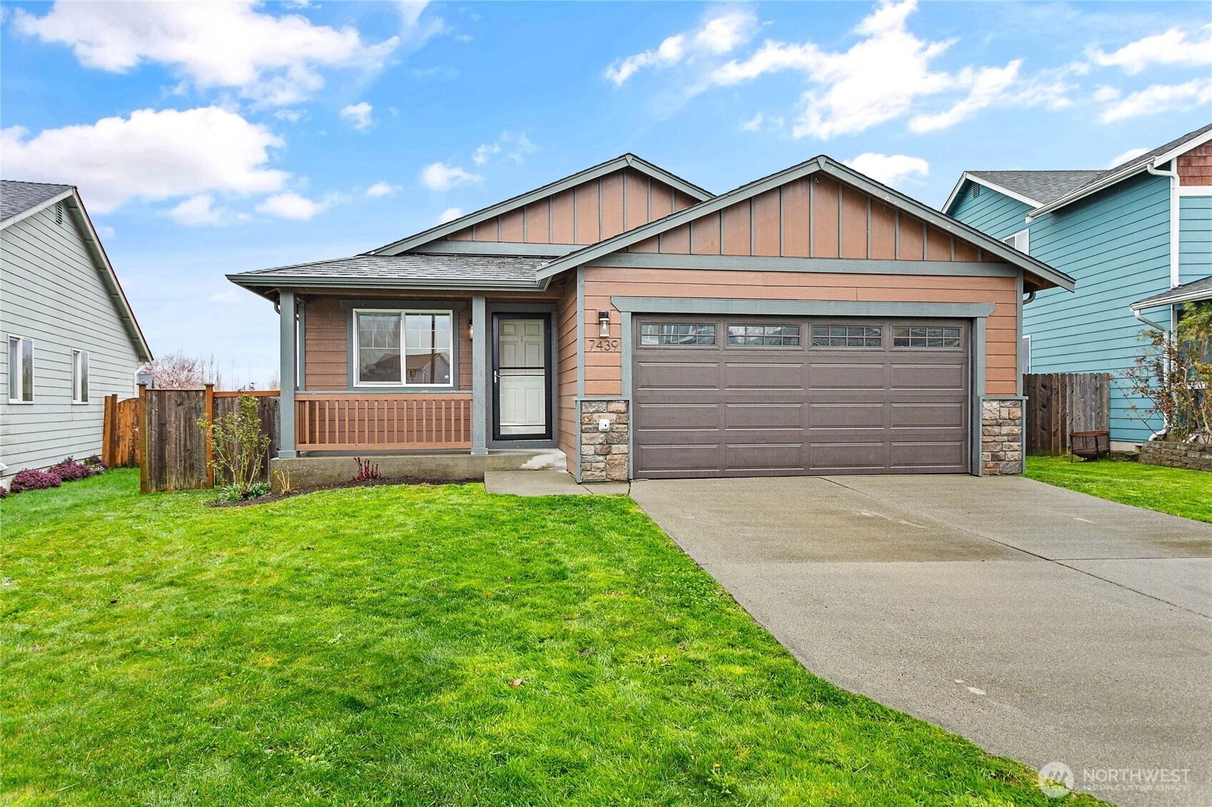 7439 Clamdigger Dr Blaine WA 98230
