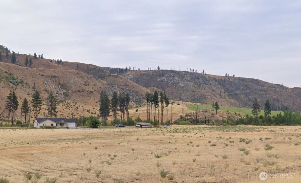 1 Hwy 153 Carlton WA 98814