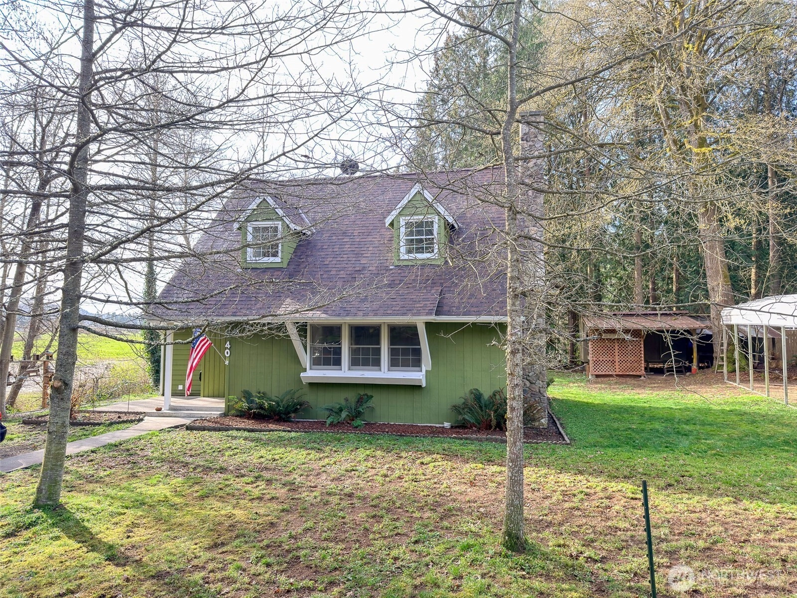 40 Glen Ave Unit  Chimacum WA 98325