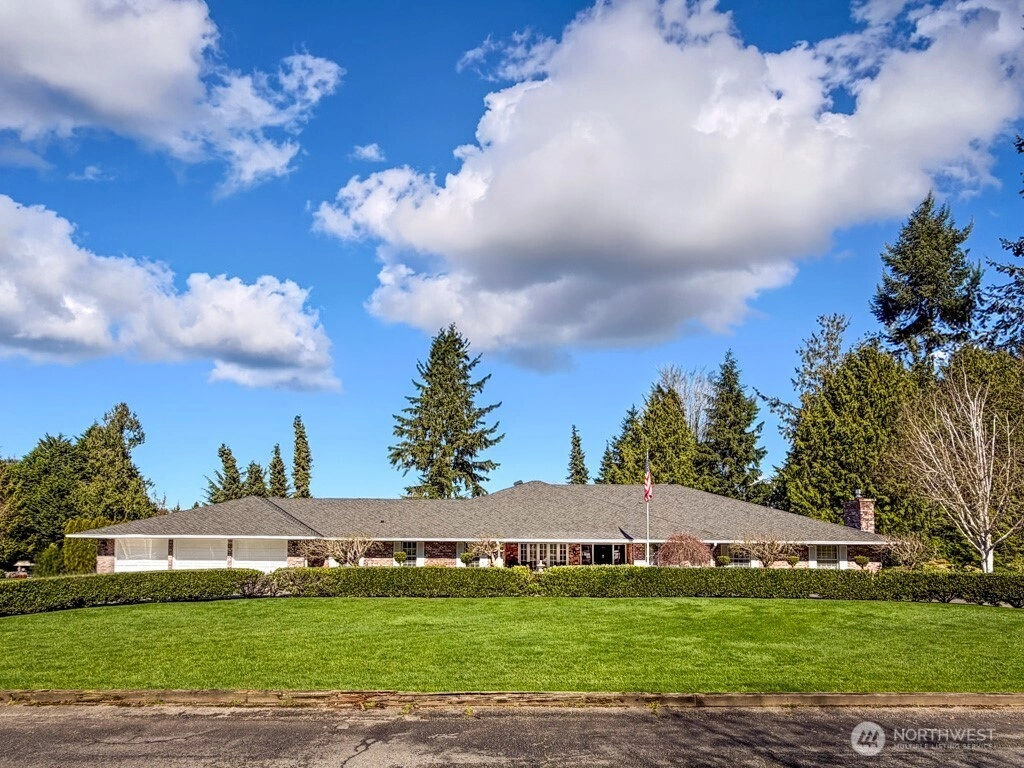 11701 Bella Coola Rd Woodway WA 98020