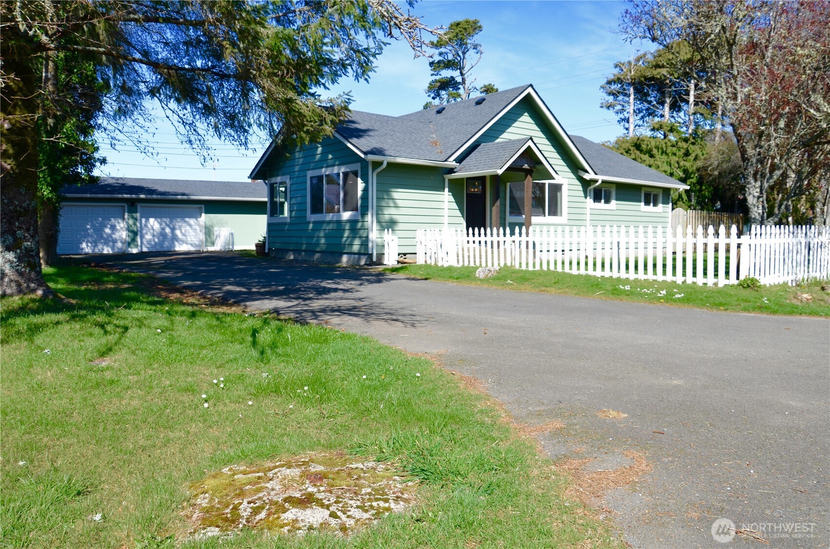834 Jado Pl Grayland WA 98547