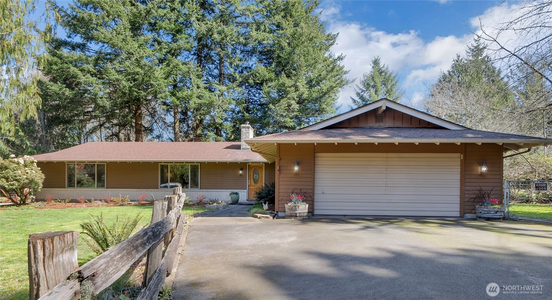 102 40 Crumb Rd Morton WA 98356