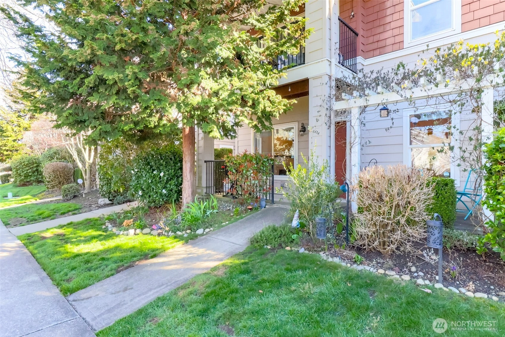 2166 Palisade Blvd Unit A-4 Unit A-4 DuPont WA 98327
