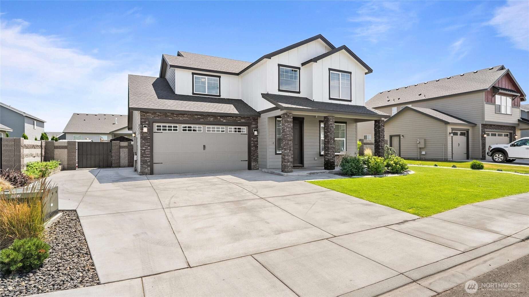 8215 Cardinal Peak St West Richland WA 99353
