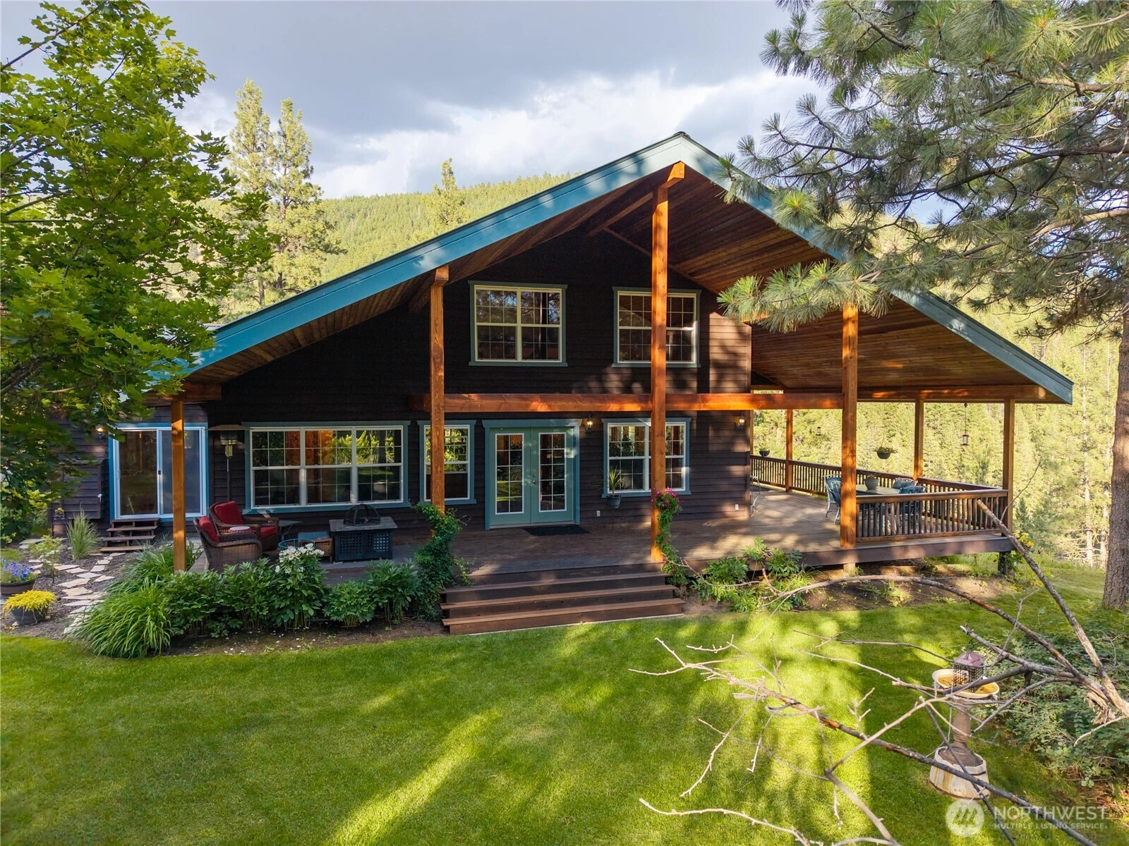 26 Smith Canyon Rd Carlton WA 98814