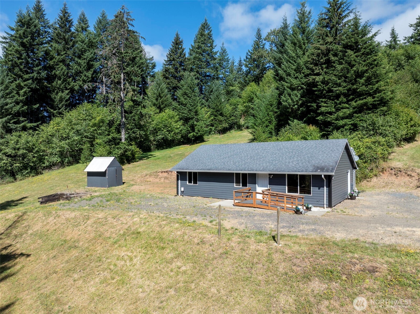 110 Sunny Basin Rd Castle Rock WA 98611