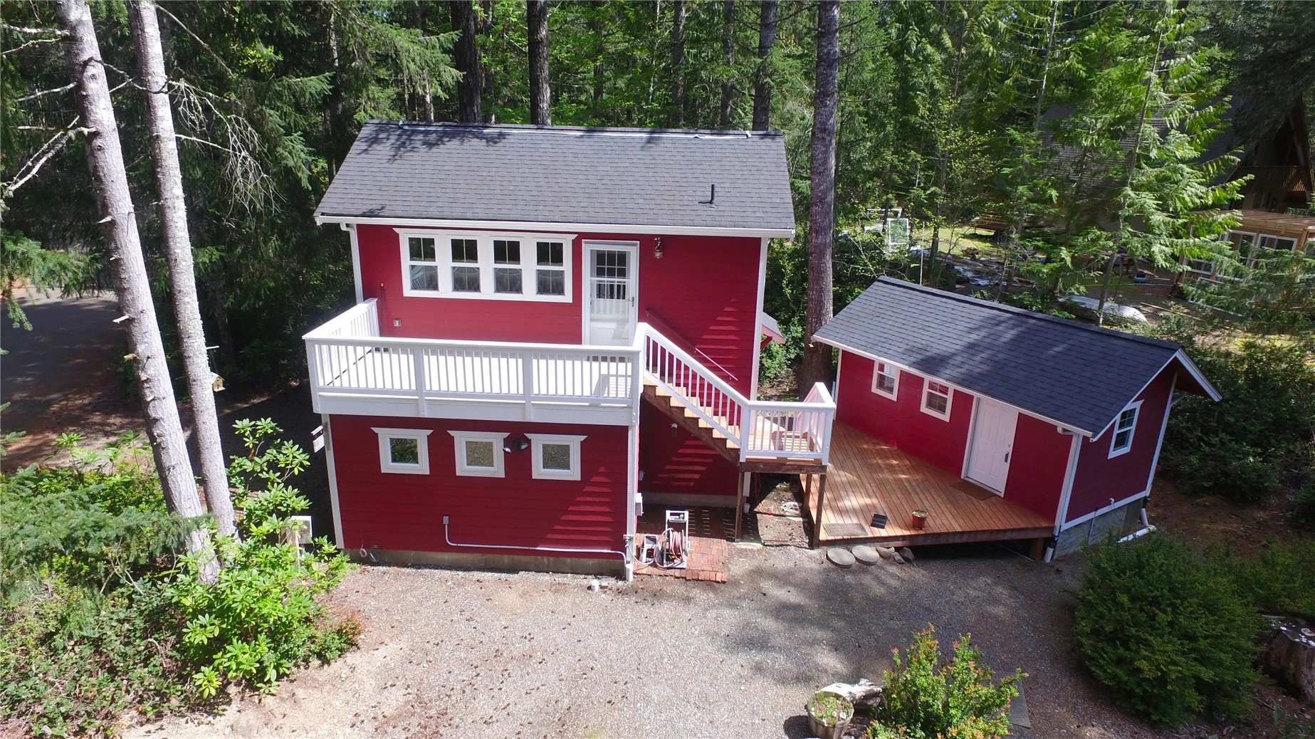41 N Picnic Dr NW Lilliwaup WA 98555