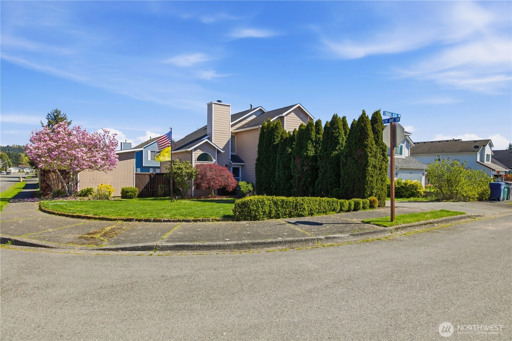 615 Chicago Blvd S Unit  Pacific WA 98047