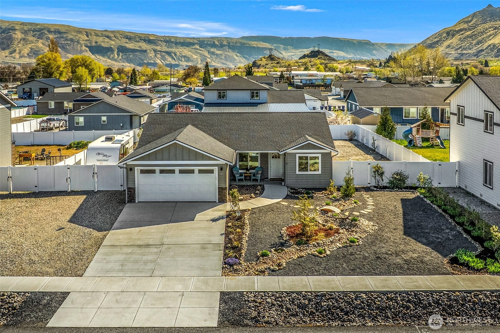 440 Margaux Loop Unit  Malaga WA 98828