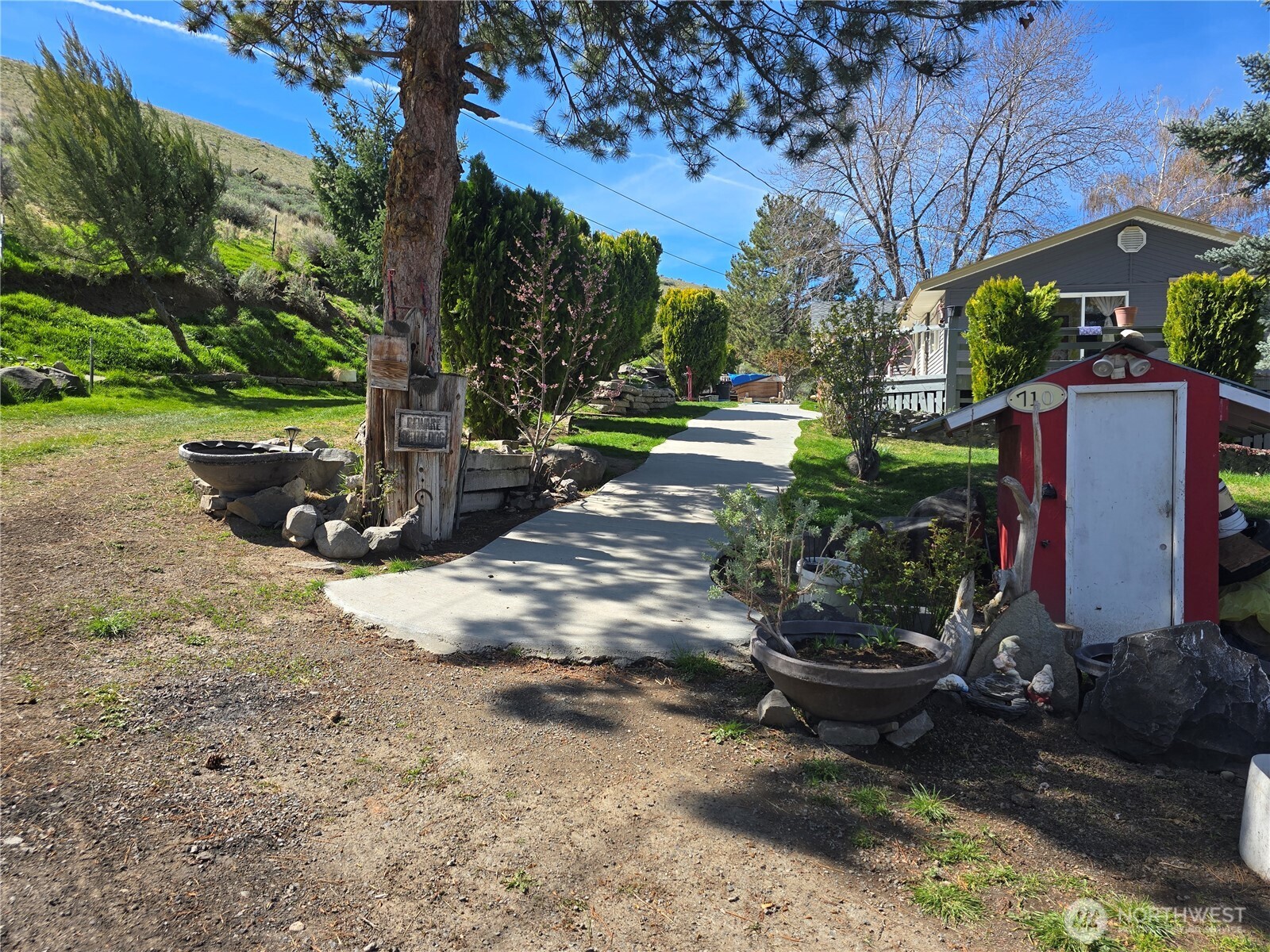 710 Adobe Way Selah WA 98242