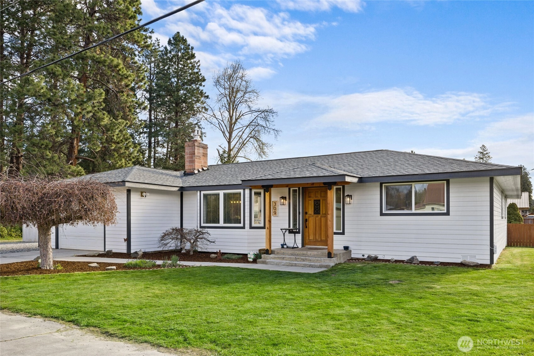 309 7th St South Cle Elum WA 98943