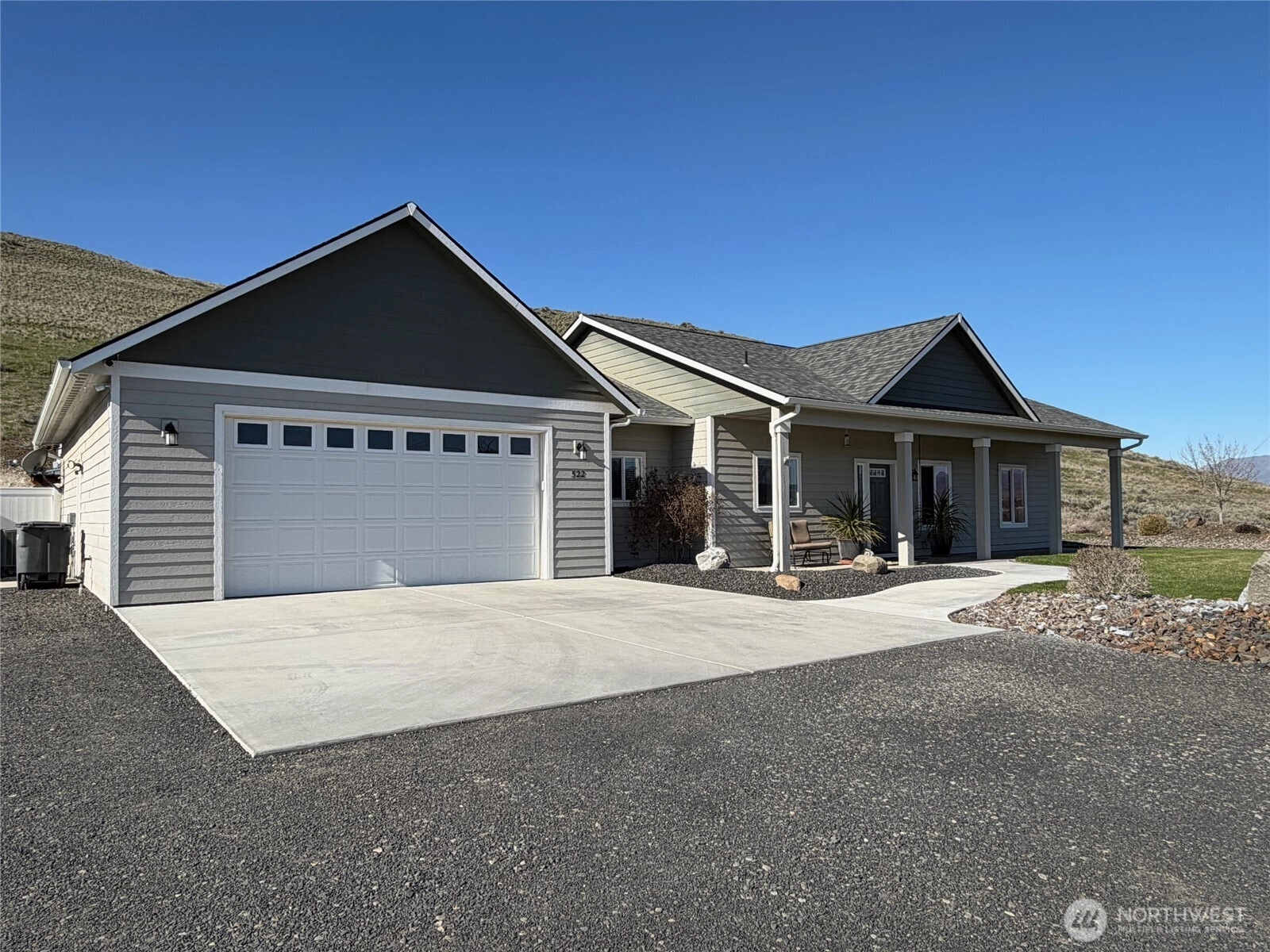 522 Adobe Way Selah WA 98942
