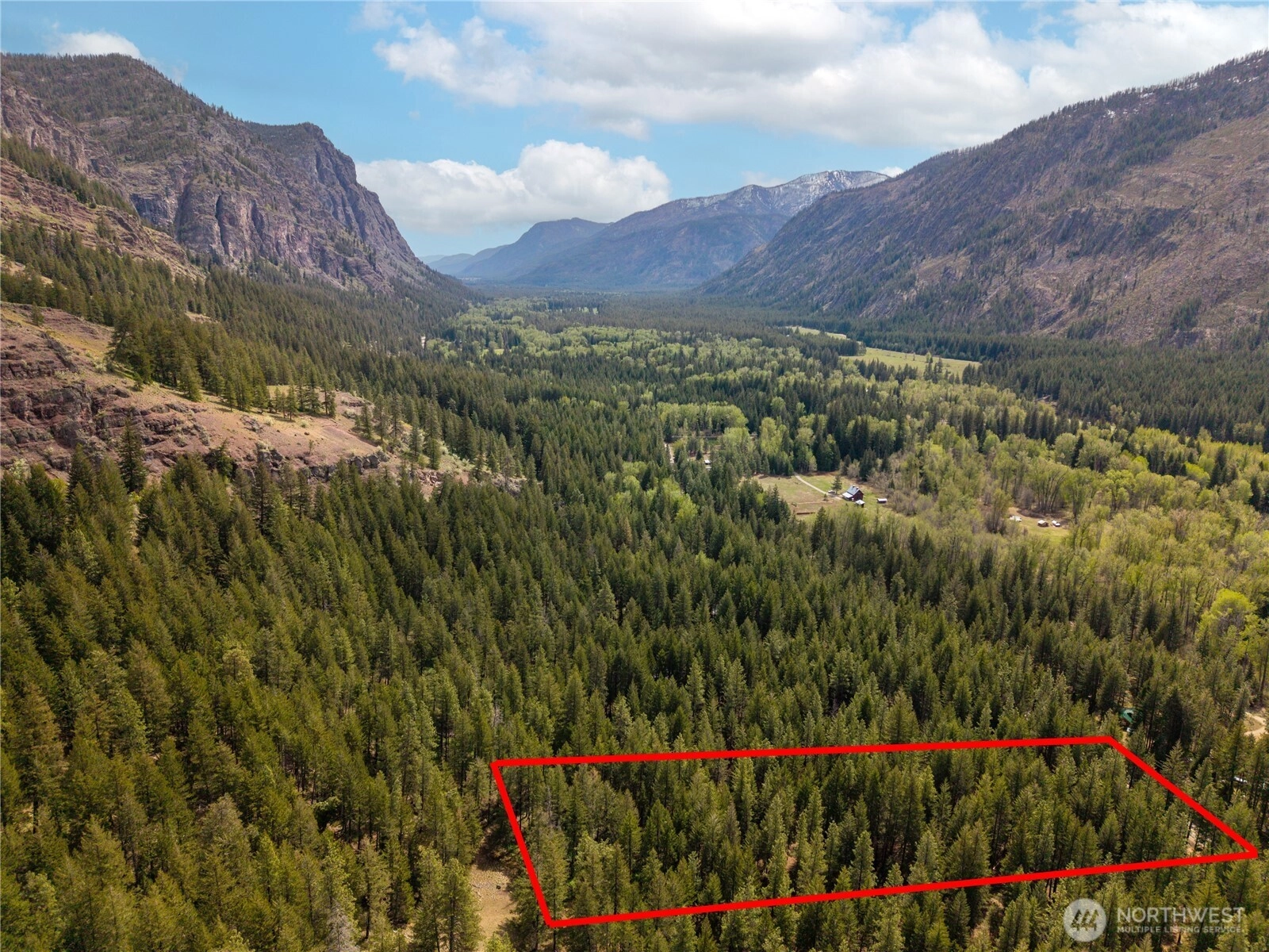 578 Lost River Road Unit  Mazama WA 98833