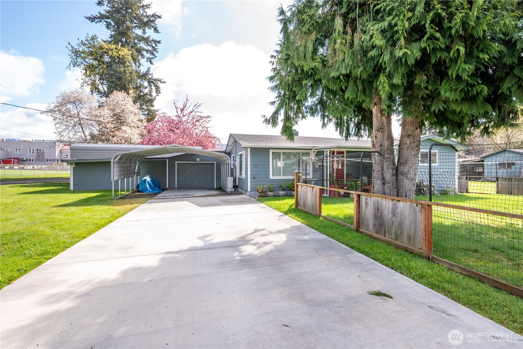 722 SW 2nd Ave Castle Rock WA 98611