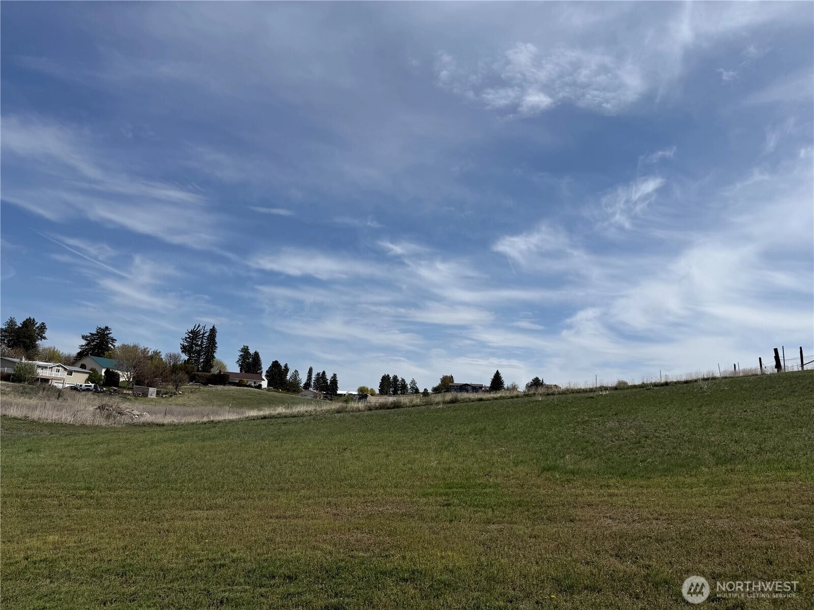 401 E Willow St Waterville WA 98858