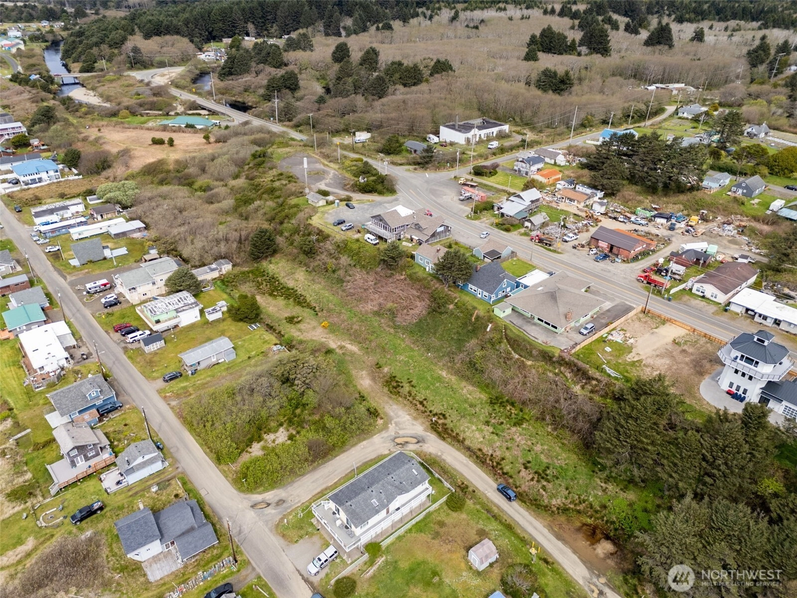 4788 Beach Ln Unit  Moclips WA 98562