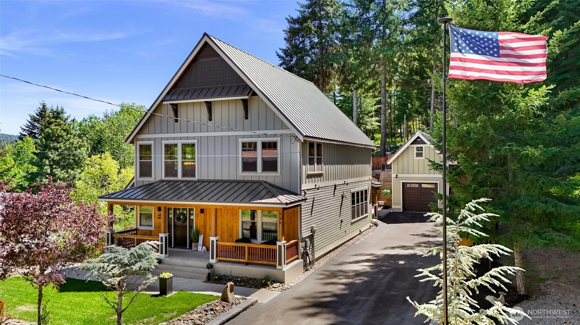 306 W Montana Ave Roslyn WA 98941
