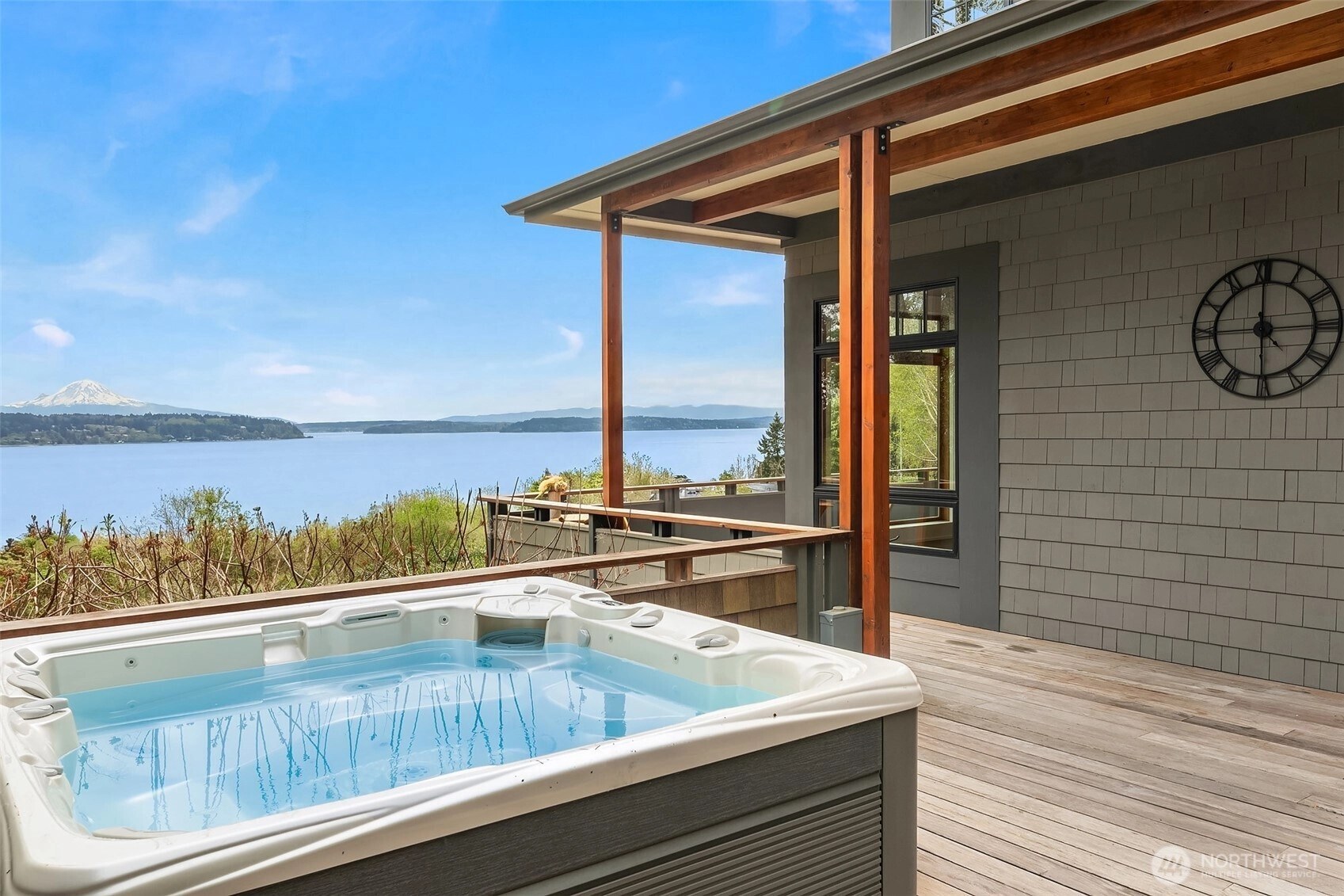 8302 SW Dilworth Vashon WA 98070