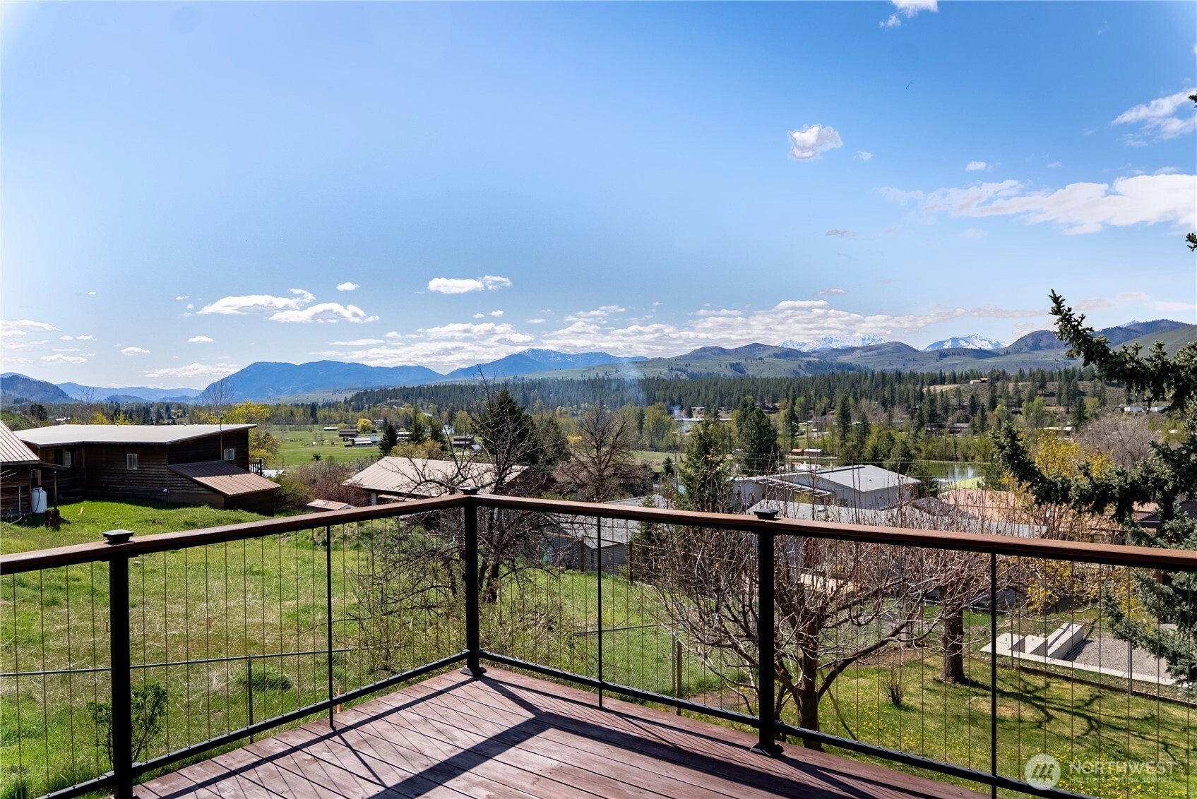 417 Perry St Unit  Winthrop WA 98862