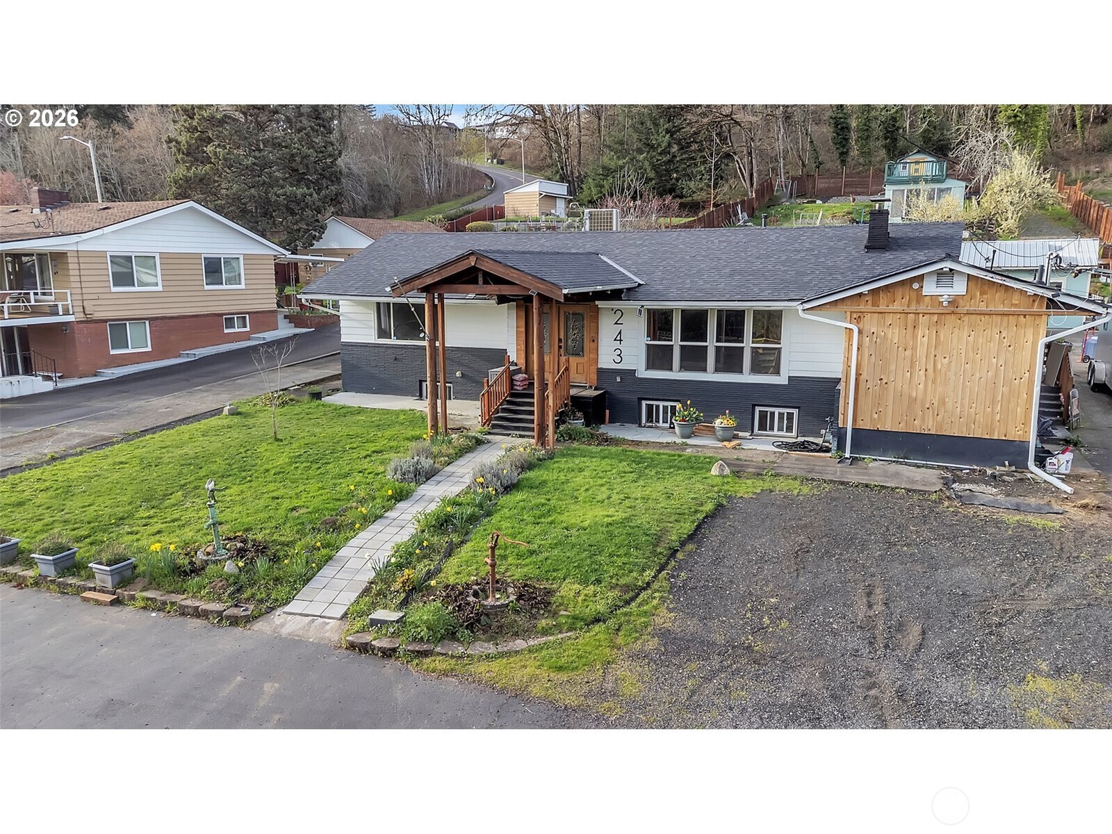 243 N Shepherd Rd Washougal WA 98671