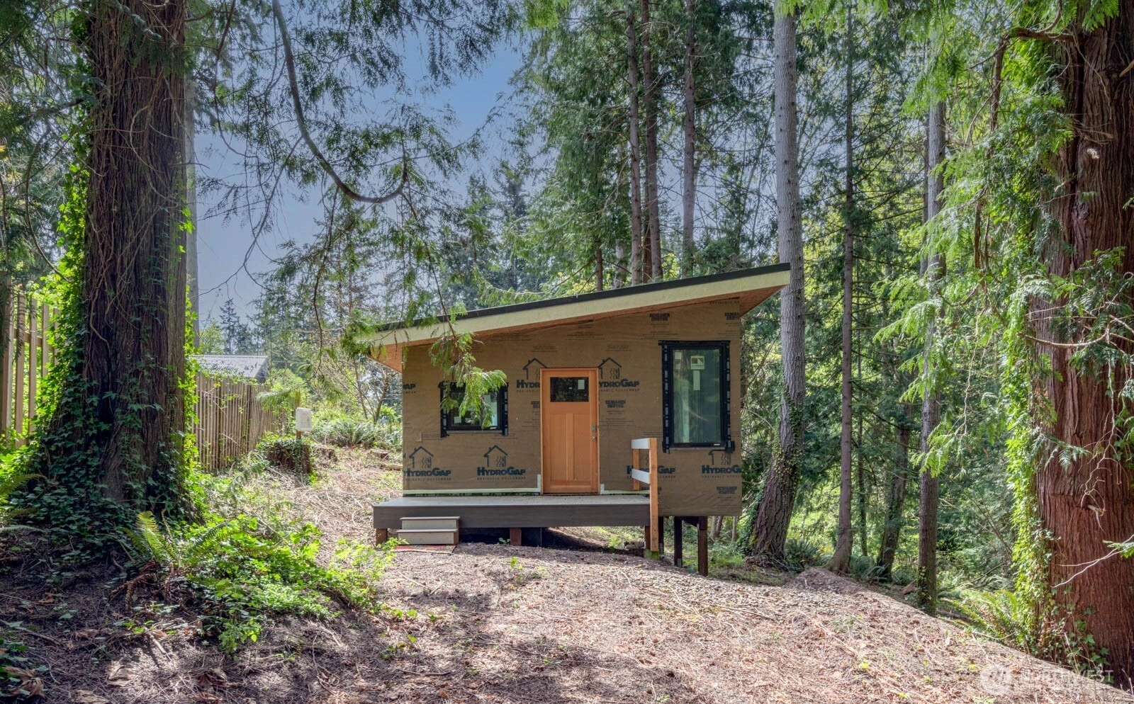 9263 NE Spruce Ave Indianola WA 98342