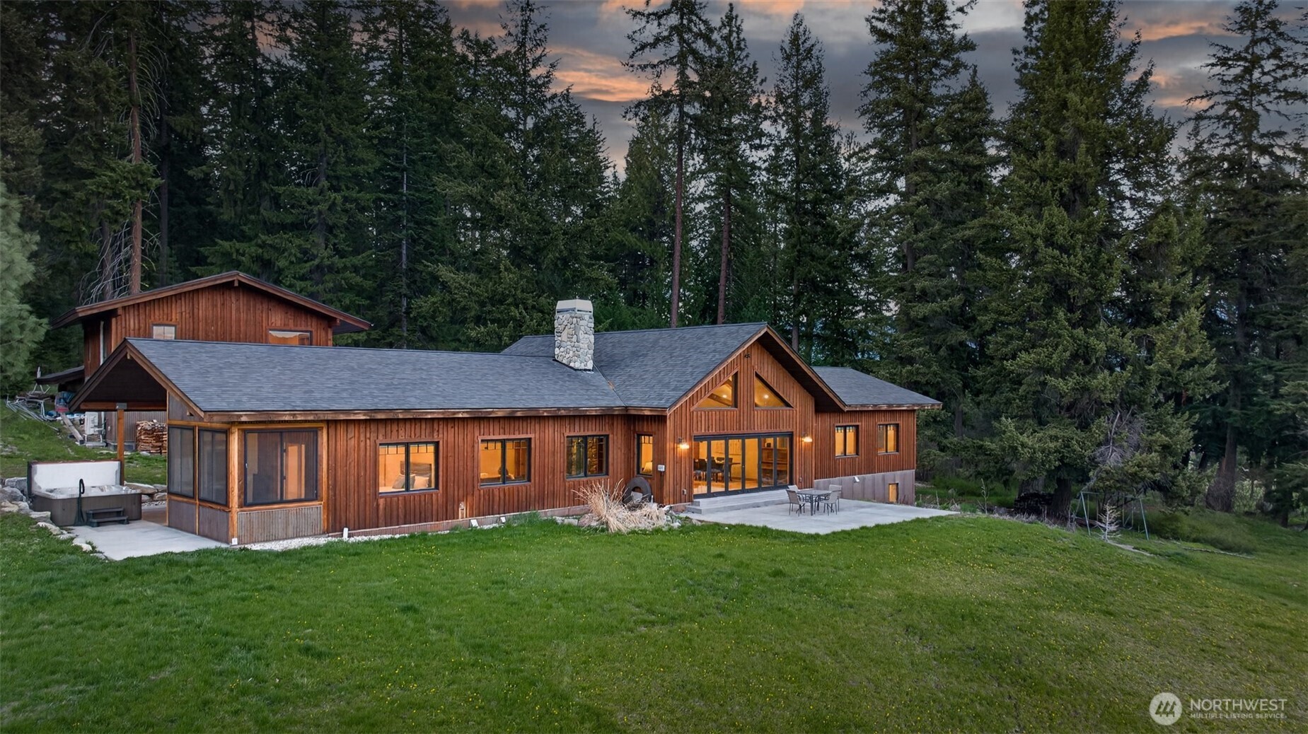 215 Lois Ln Leavenworth WA 98826