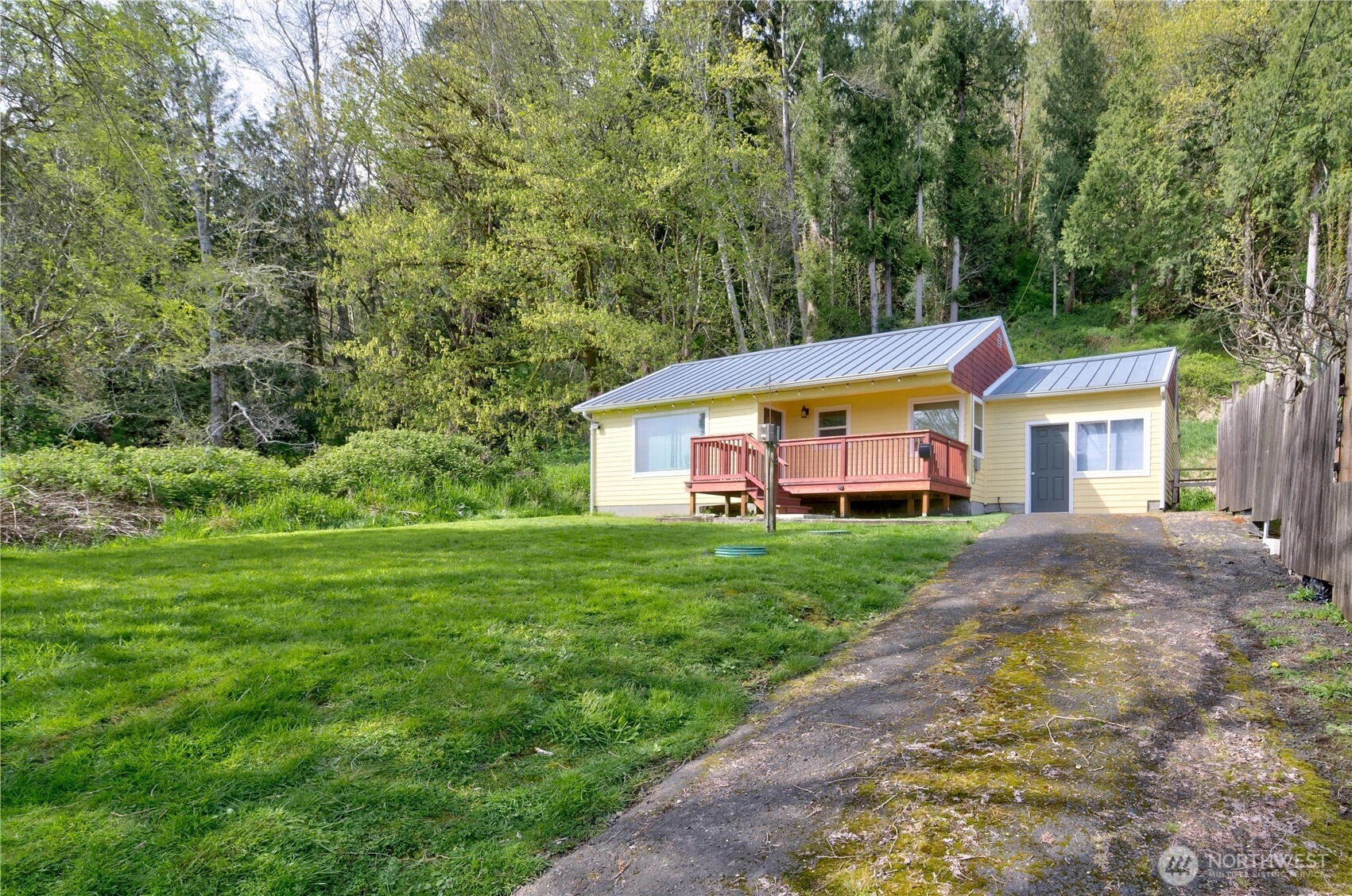 1356 W State Route 4 Skamokawa WA 98647