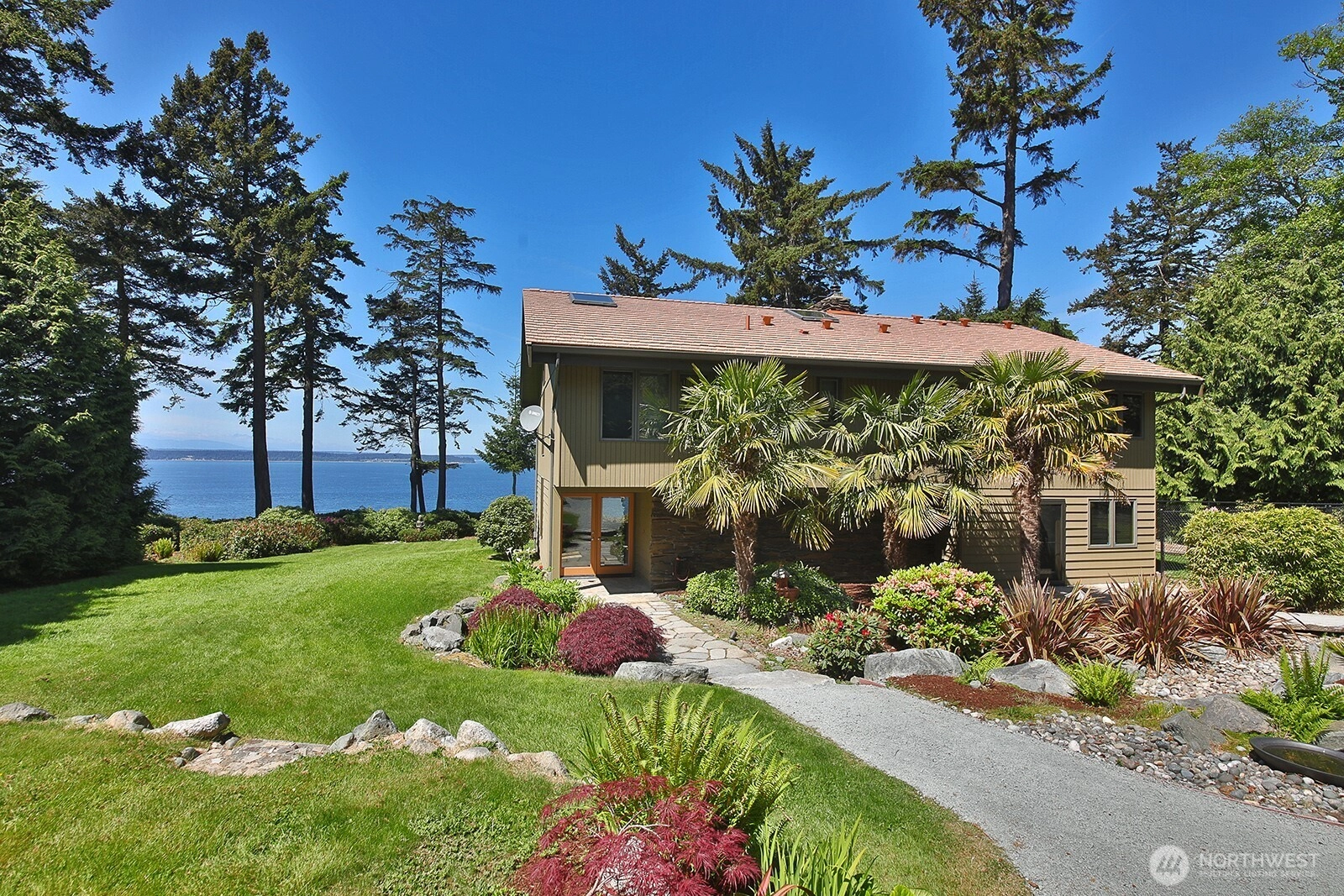 3146 Spahr Rd Greenbank WA 98253
