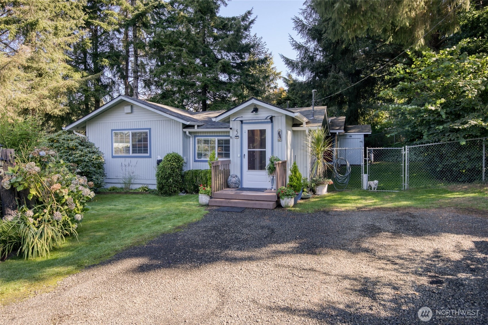 5 Sequoia Pl Copalis Beach WA 98535
