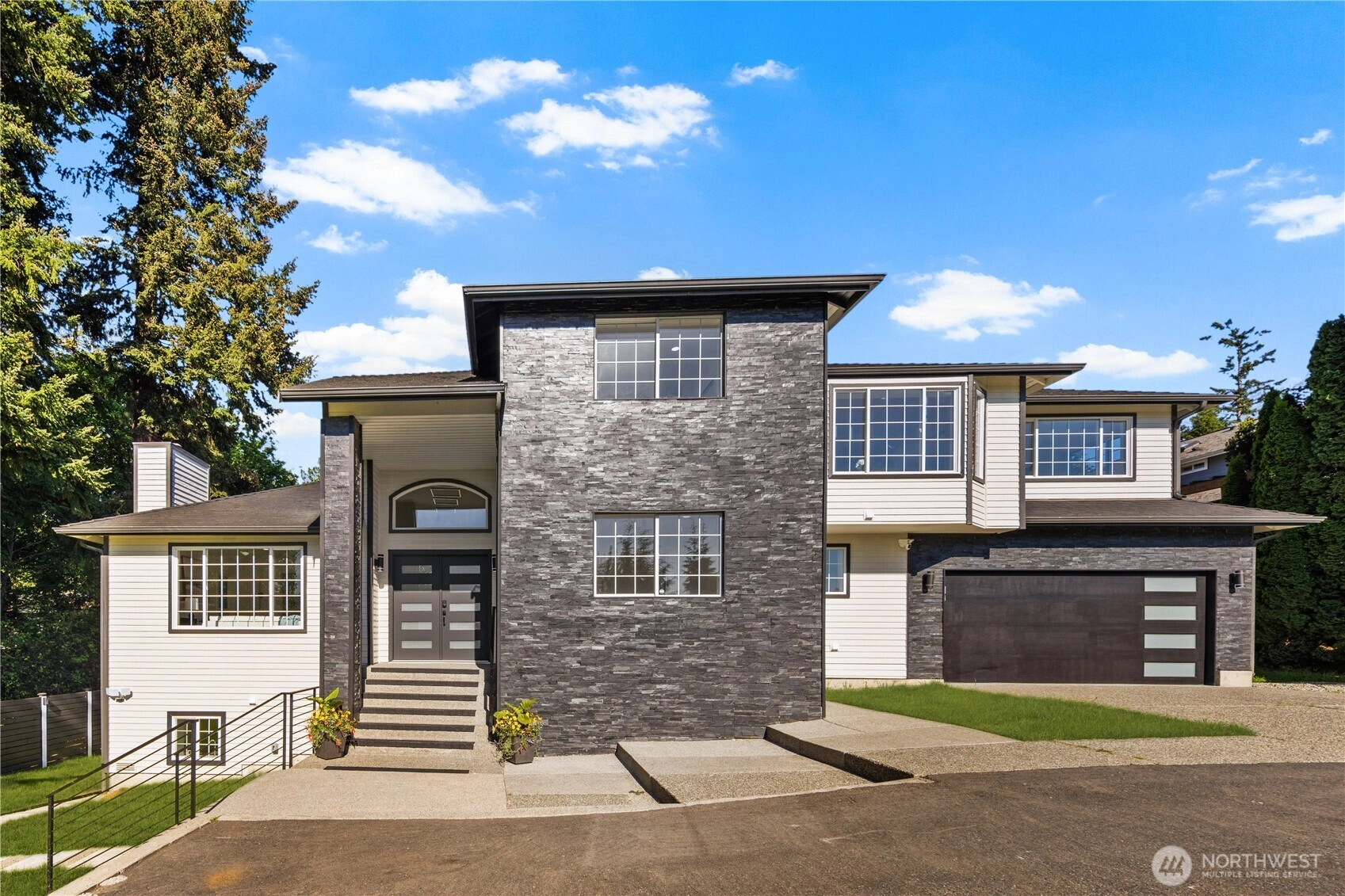902 18th St Mukilteo WA 98275