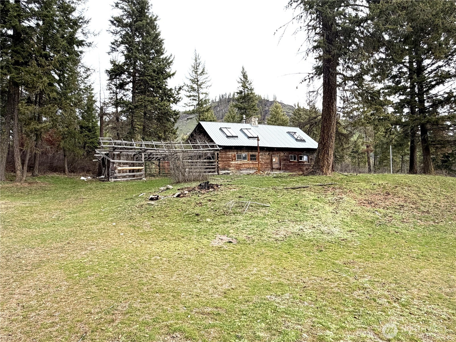3507 Hamlett Rd Kettle Falls WA 99141