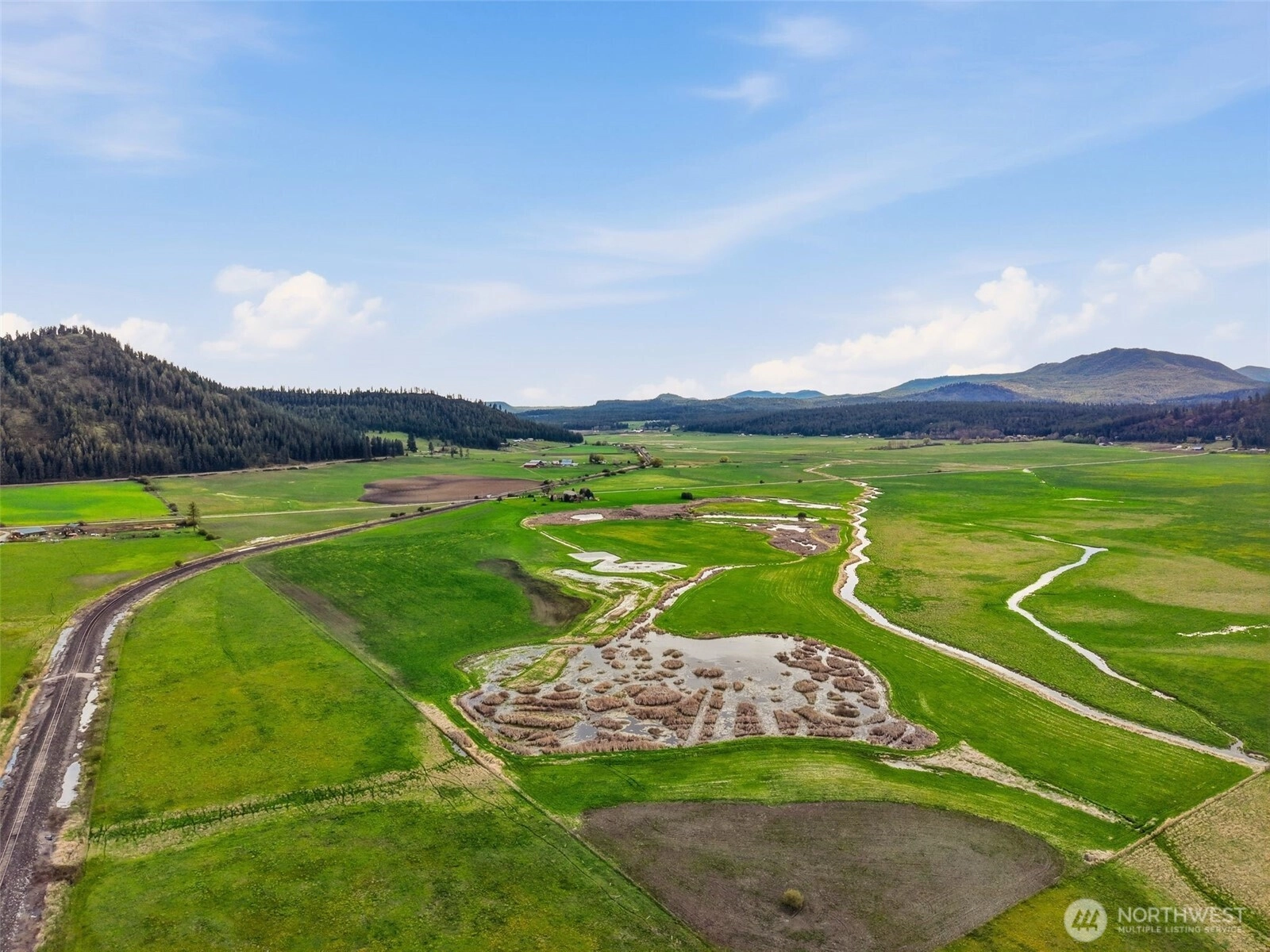 27 XX Newton Rd Chewelah WA 99109