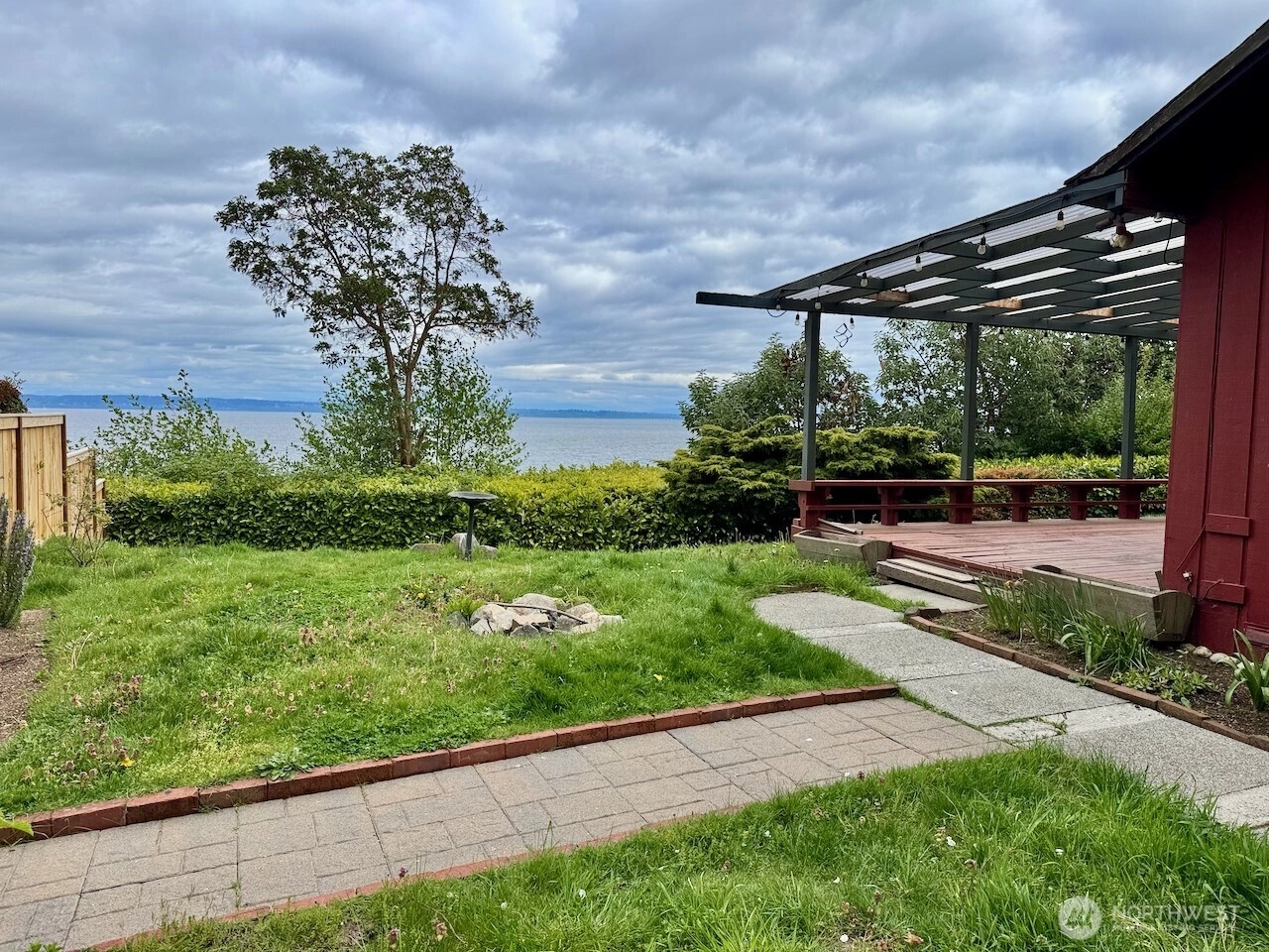 18616 Angeline Ave NE Suquamish WA 98392